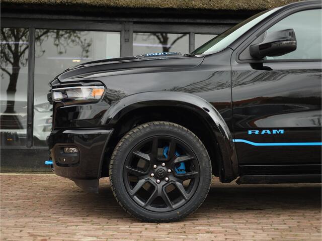 Dodge 1500 Ram 2025 3.0L HURRICANE LARAMIE Night Premium | BPM VRIJ | NIEUW | Color Pack | Panoramadak | Luchtvering