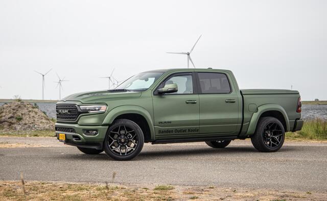 Dodge 1500 Ram 5.7 V8 4x4 Crew Cab Limited BPM VRIJ / ALL IN PRIJS / PANO / KLEP / WIDE BODY / GARANTIE