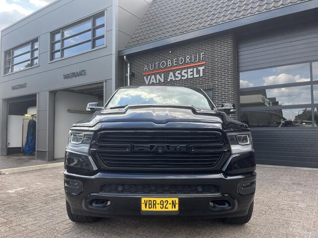 Dodge 1500 Ram 5.7 V8 4x4 Crew Cab Laramie Panoramadak , Luchtvering