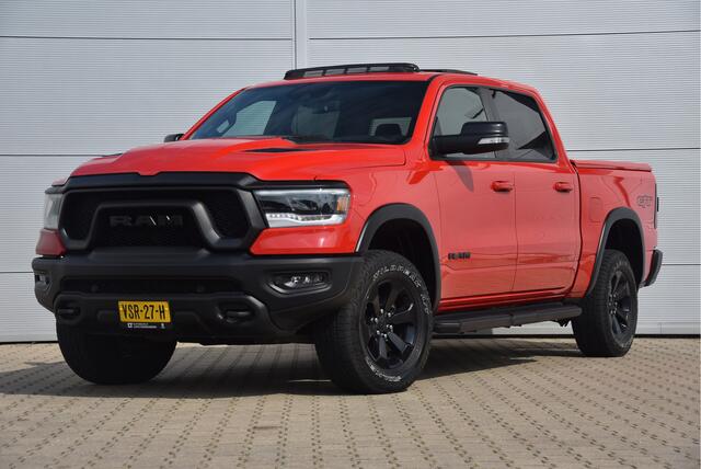 Dodge 1500 Ram 5.7 V8 4x4 Crew Cab Rebel GT