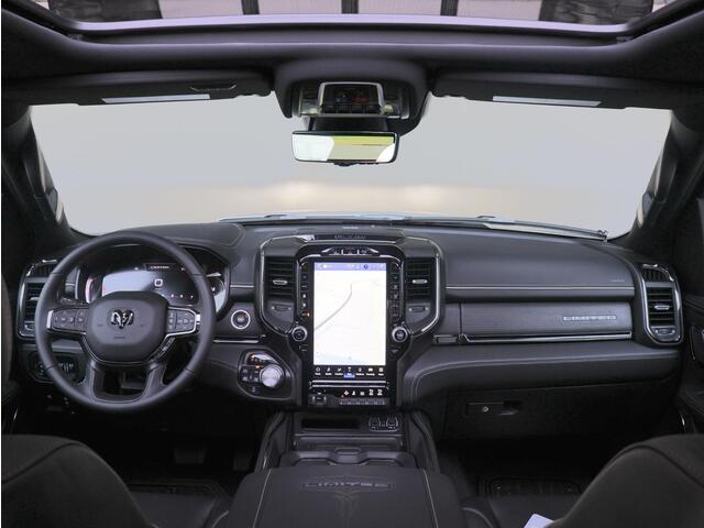 Dodge 1500 Ram 5.7 V8 4x4 Crew Cab Limited Dominator | Luchtvering| Pano | Fenders | 360 Camera |