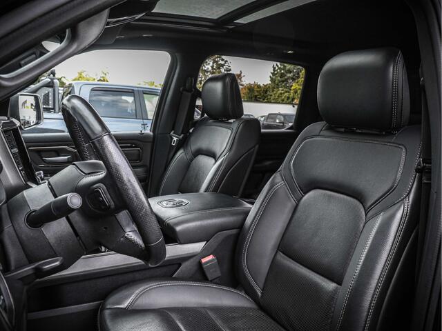 Dodge 1500 | Ram | Sport Night Full option + Luchtvering | 5.7L V8