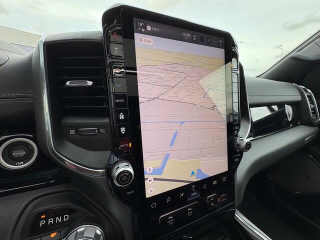 Dodge RAM PICKUP Laramie Night Premium | Pano | H&K | 22" | Spatbordverbreders