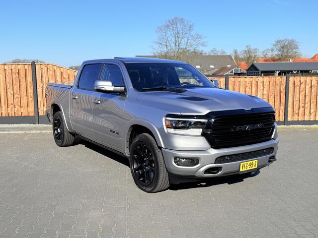 Dodge RAM PICKUP 5.7 V8 4x4 CC Laramie Night HEMI V8 401PK 360 pano Luchtvering!