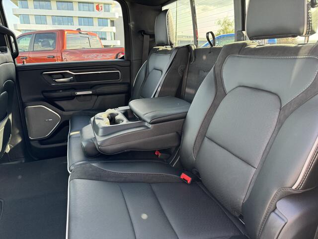 Dodge RAM PICKUP Laramie Night Premium Hurricane | Pano | H&K | 360 graden