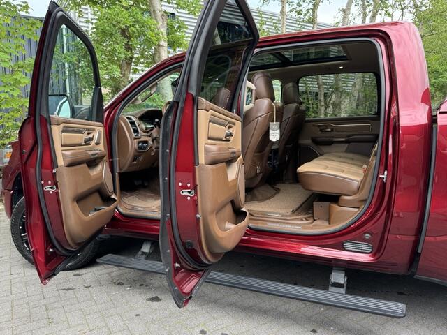 Dodge RAM PICKUP 5.7 V8 LPG LUCHTVERING