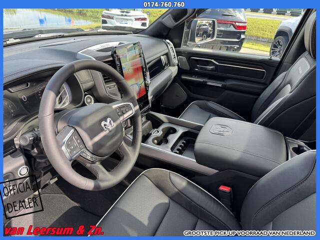 Dodge RAM PICKUP Laramie Night Hurricane | Pano | H&K | Passenger Screen