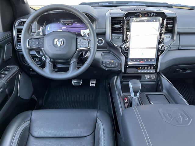 Dodge RAM PICKUP 5.7i V8 HEMI eTorque 400PK CREW CAB REBEL GT | BPM VRIJ | RAMBOX | LUCHTVERING | LPG | LAADBAKKLEP | TREKHAAK | PANODAK | 360CAM | DIGITAAL DASHBOARD