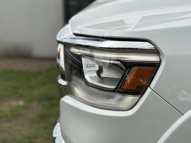 Dodge RAM PICKUP 5.7 V8 4x4 Laramie Lucht , Pano , 12 inch , 360CAM ALLE OPTIES!!