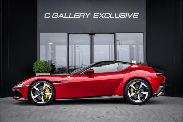 Ferrari 12Cilindri 6.5 V12 - Rosso Imola | Lift | Carbon Interior | Surround View | Electric Seats