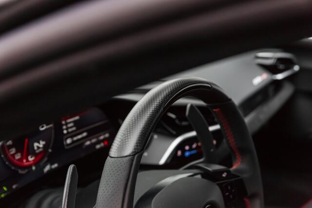 Ferrari 296 GTB ~Ferrari Munsterhuis~