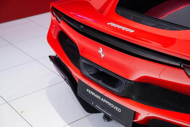 Ferrari 296 GTS - Kroymans Ferrari