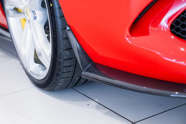 Ferrari 296 GTS - Kroymans Ferrari