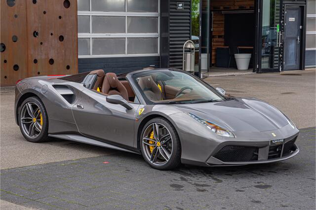 Ferrari 488 3.9 Spider HELE | Nieuwe Service | New Power | Carbon | Hist. Colour | Elektr. Stoelen |