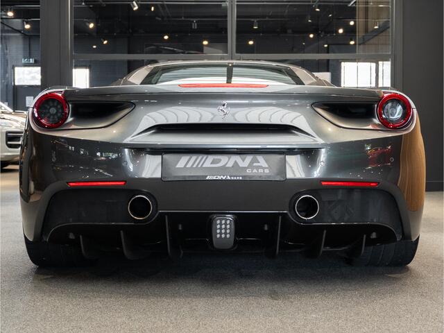 Ferrari 488 3.9 GTB HELE Full Carbon + Seats 3.9 GTB HELE Lift-System