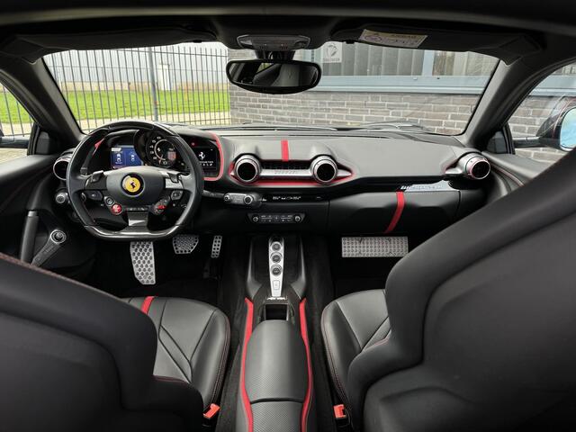 Ferrari 812 6.5 V12 Superfast HELE Carbon | Elec. Seats | SF Shield