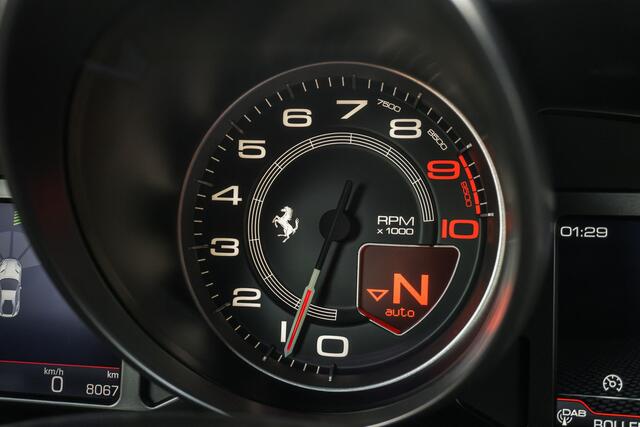 Ferrari 812 Superfast V12 - ATELIER - Giallo Triplo Strato