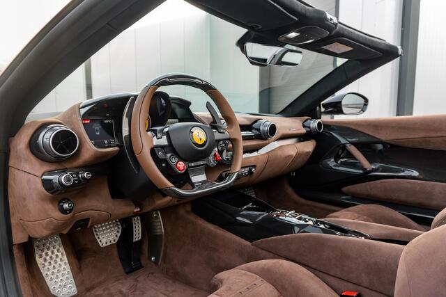 Ferrari 812 Competizione Aperta Verde British - 1 of 599