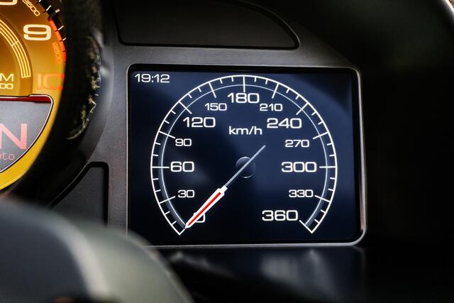 Ferrari 812 Competizione Aperta Verde British - 1 of 599