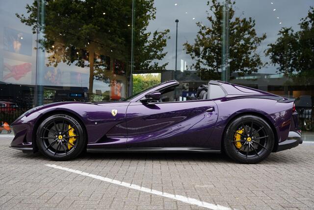 Ferrari 812 GTS 6.5 V12 HELE Viola Hong Kong Carbon Lifting