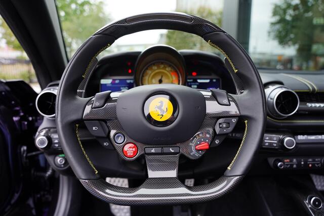 Ferrari 812 GTS 6.5 V12 HELE Viola Hong Kong Carbon Lifting