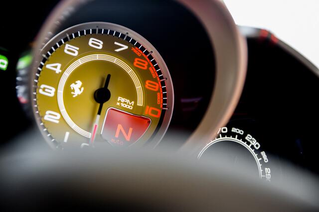 Ferrari CALIFORNIA T ~Ferrari Munsterhuis