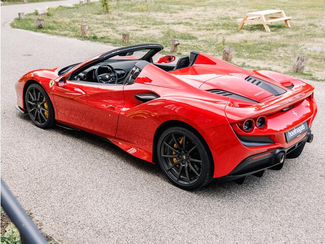 Ferrari F8 Spider 3.9 V8 F1 2007 Full Carbon Lift
