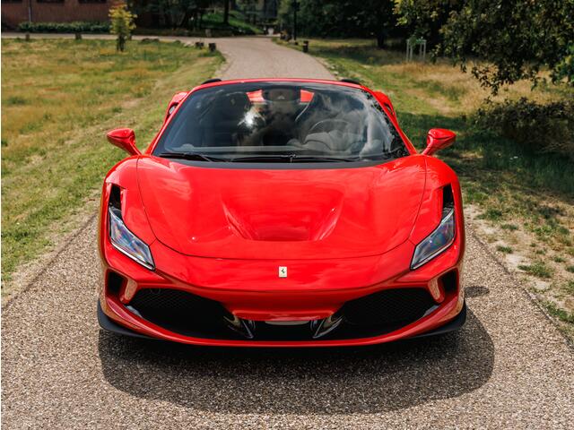 Ferrari F8 Spider 3.9 V8 F1 2007 Full Carbon Lift