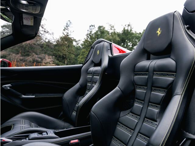Ferrari F8 Spider 3.9 V8 F1 2007 Full Carbon Lift