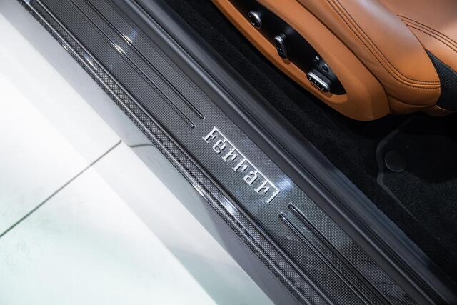 Ferrari GTC4 V12 - Kroymans Ferrari