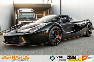 ferrari-laferrari-aperta-v12---nero
