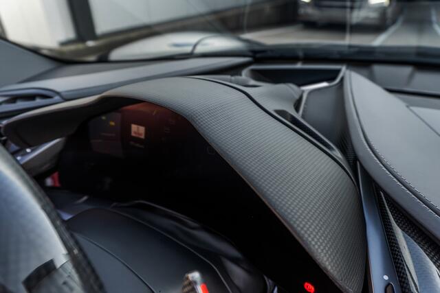 Ferrari SF90 Spider - Blu Montreal - Atelier