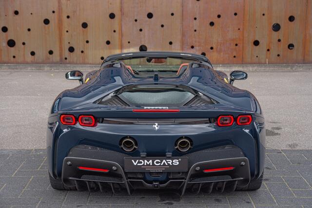 Ferrari SF90 Spider 4.0 V8 | CARBON (12x) | CarPlay | Lift | AFS | Two-Tone |