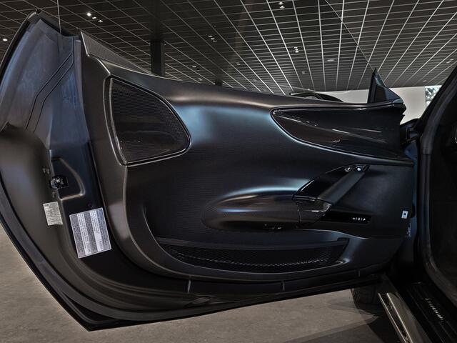 Ferrari SF90 Stradale 4.0 V8 Assetto Fiorano Novitec | Full Carbon