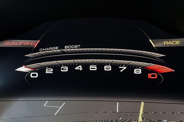 Ferrari SF90 Stradale V8 Assetto Fiorano - Giallo Modena