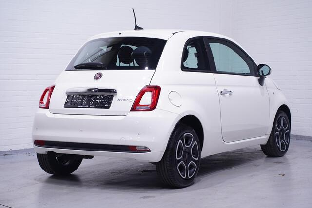 Fiat 500 1.0 Hybrid 70 pk Airco ECC, Apple Carplay Cruise Control, PDC achter, DAB+
