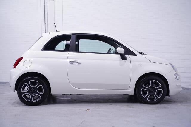 Fiat 500 1.0 Hybrid 70 pk Airco ECC, Apple Carplay Cruise Control, PDC achter, DAB+