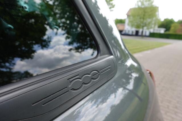 Fiat 500 Icon 42 kWh | Stoelverwarming | Camera | Led | PDC | CarPlay |