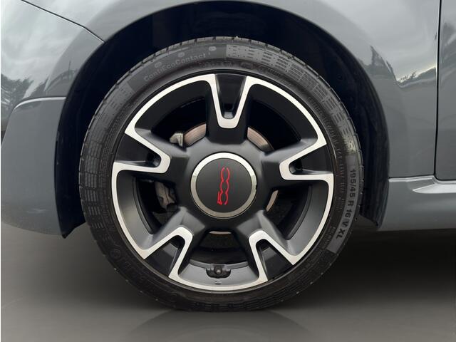 Fiat 500 1.0 Hybrid Rockstar 2020 GRIJS | Panoramadak | Apple CarPlay | A