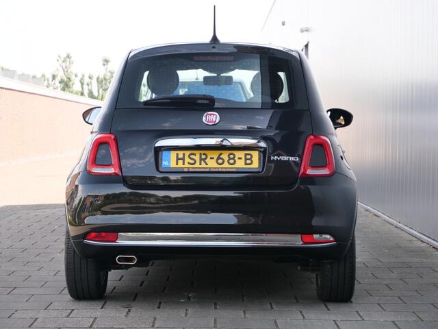 Fiat 500 1.0 Dolcevita 70pk Panoramadak / Apple Carplay / Parkeersensoren