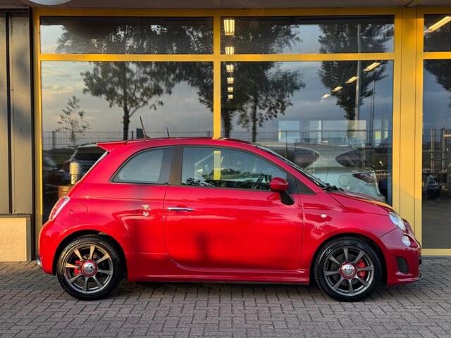 Fiat 500 1.4 T-Jet Abarth Ela