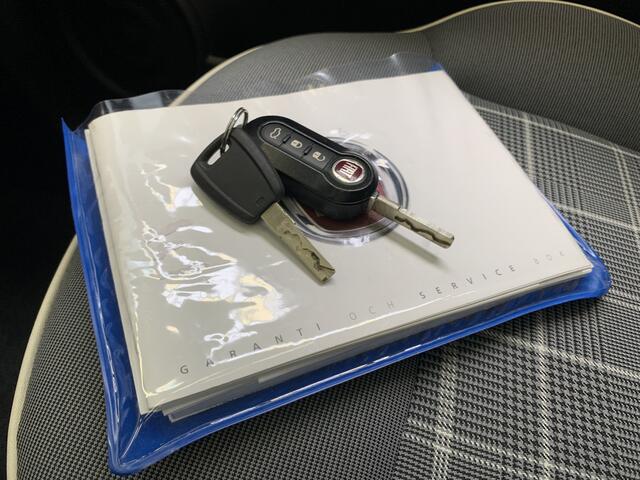 Fiat 500 1.2 Lounge PANODAK-CRUISE-AIRCO/ECC-PDC-LMV