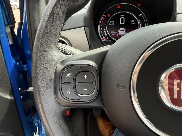 Fiat 500 1.0 Hybrid Rockstar | NAP | Navigatie | Panorama dak | Leer | DAB | Cruise Control | Lichtmetaal | Parkeersensoren | Airco |