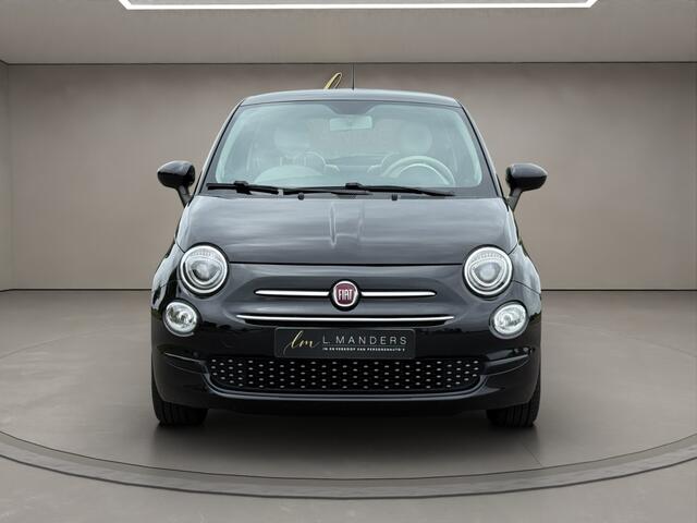Fiat 500 1.2 Lounge 2018 ZWART | Panoramadak | Apple CarPlay | Airco