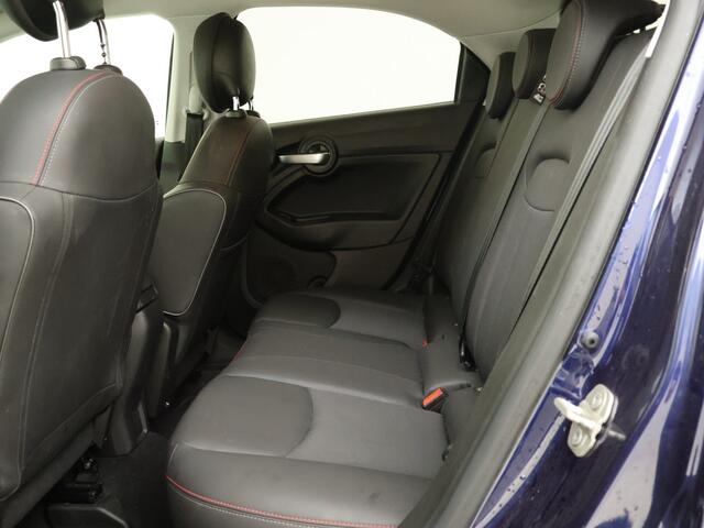 Fiat 500 1.5 Hybrid Sport Automaat: Italiaans design, sportieve luxe