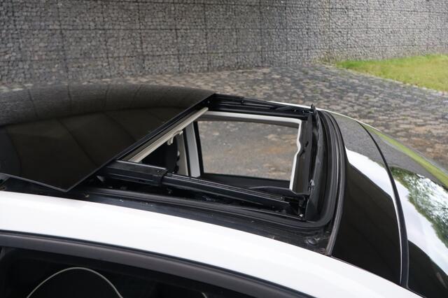 Fiat 500 1.2 Lounge | Panoramadak | Navigatie | Stoelverwarming | Complee