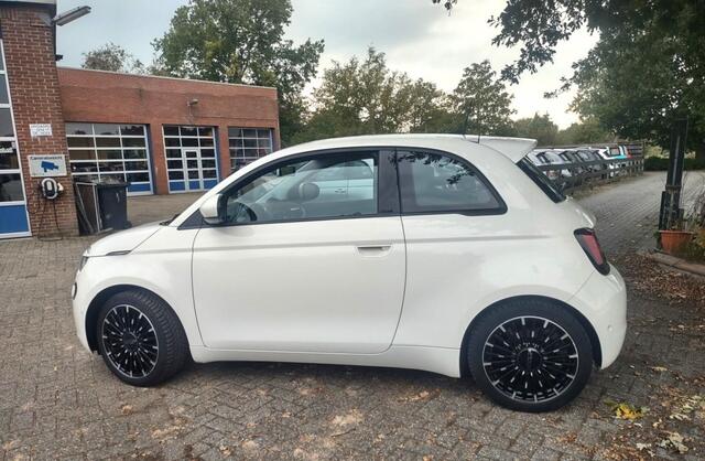 Fiat 500 E-42KW-Sneladen - Adaptieve CruiseContr- Met korting