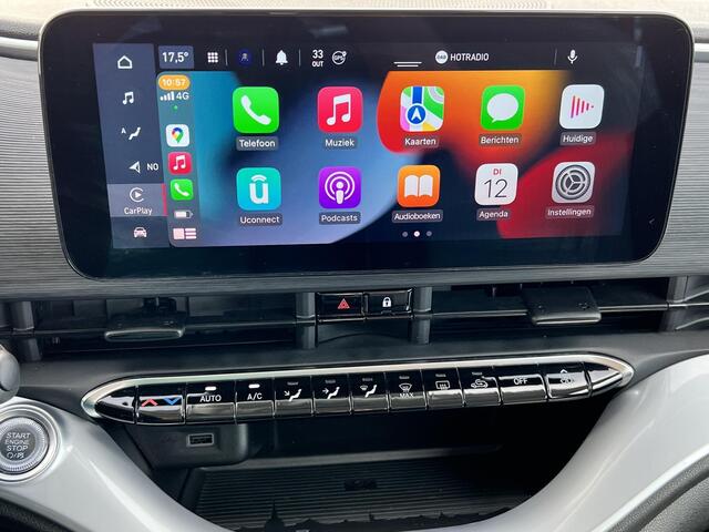 Fiat 500 Icon 42 kWh / 500e / WLTP bereik 317 km / 3 fase laden / Navigatie ook in dashboard (Virtual Cockpit) / Cruise control / Apple Carplay / Android Auto / Climate control / Parkeersensoren achter / Magic-eyes / 16" Lichtmetalen wielen /