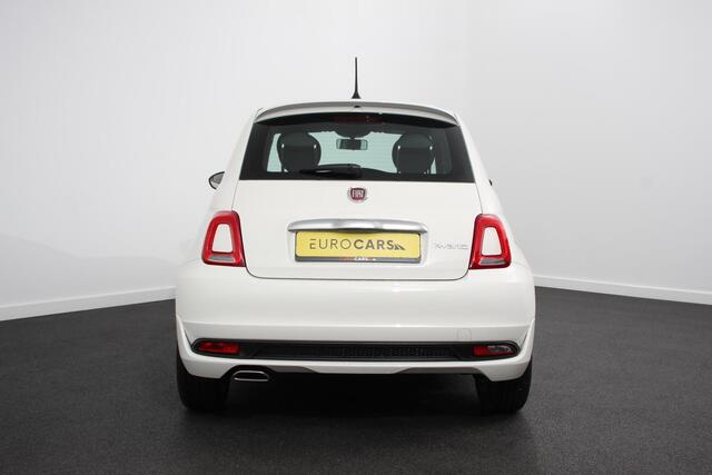 Fiat 500 1.0 Hybrid Sport Connect | Navigatie | Apple Carplay/Android Auto | Airco | Dab | Sportstoelen | Cruise Control | Lichtmetalen Velgen |
