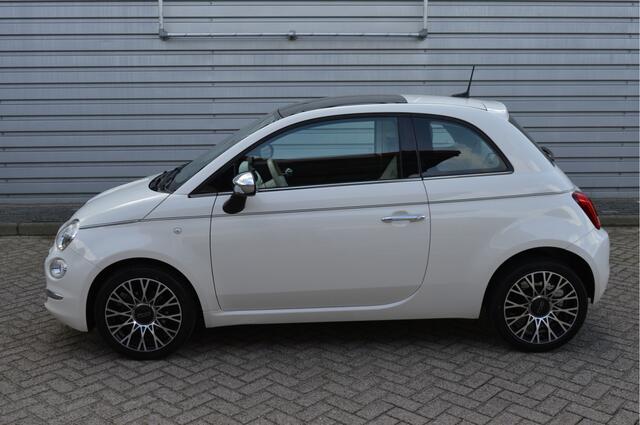 Fiat 500 0.9 TwinAir Turbo Collezione O.a: PDC, Cruise, Navi, Clima, Carplay, DAB, Etc. All-in prijs!